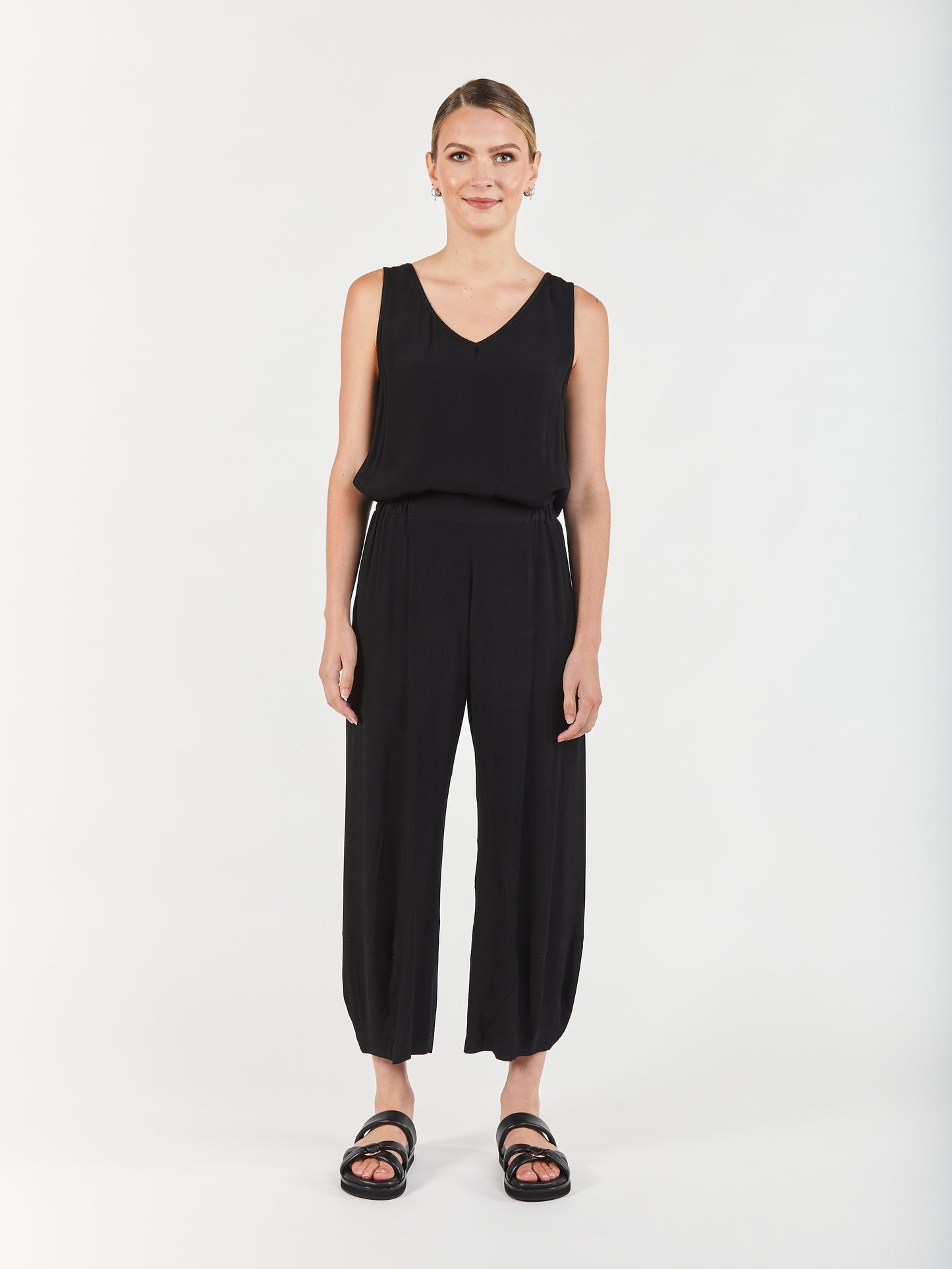 Silhouette Harem Pant